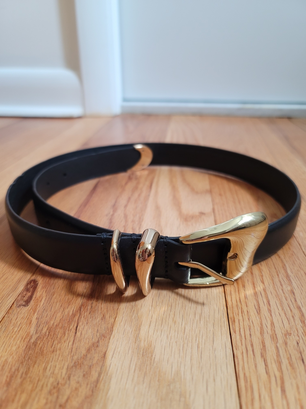 Madewell Sculpted Wavy-Buckle Belt Black Leather Gold Size S Pre-owned